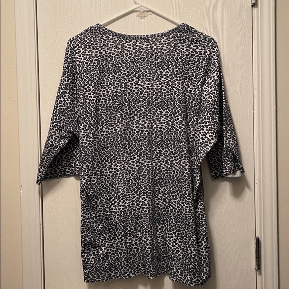 JL Studio Top - Picture 4 of 4